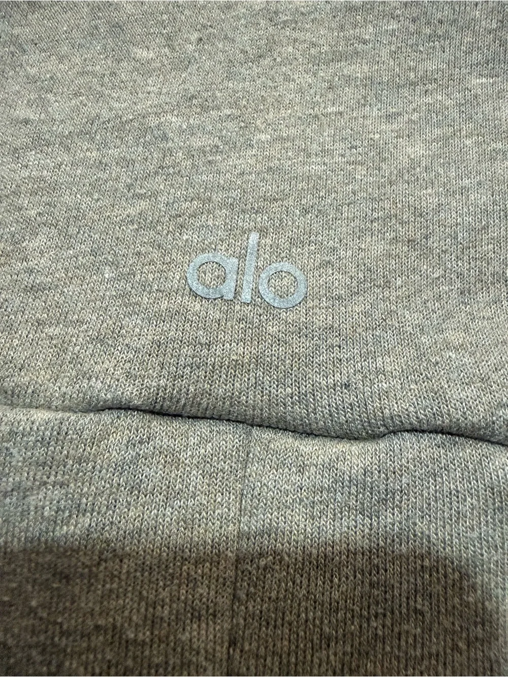 Alo Yoga Womens Haze Funnel Neck Sweatshirt Oatmeal Beige Athleisure Medium